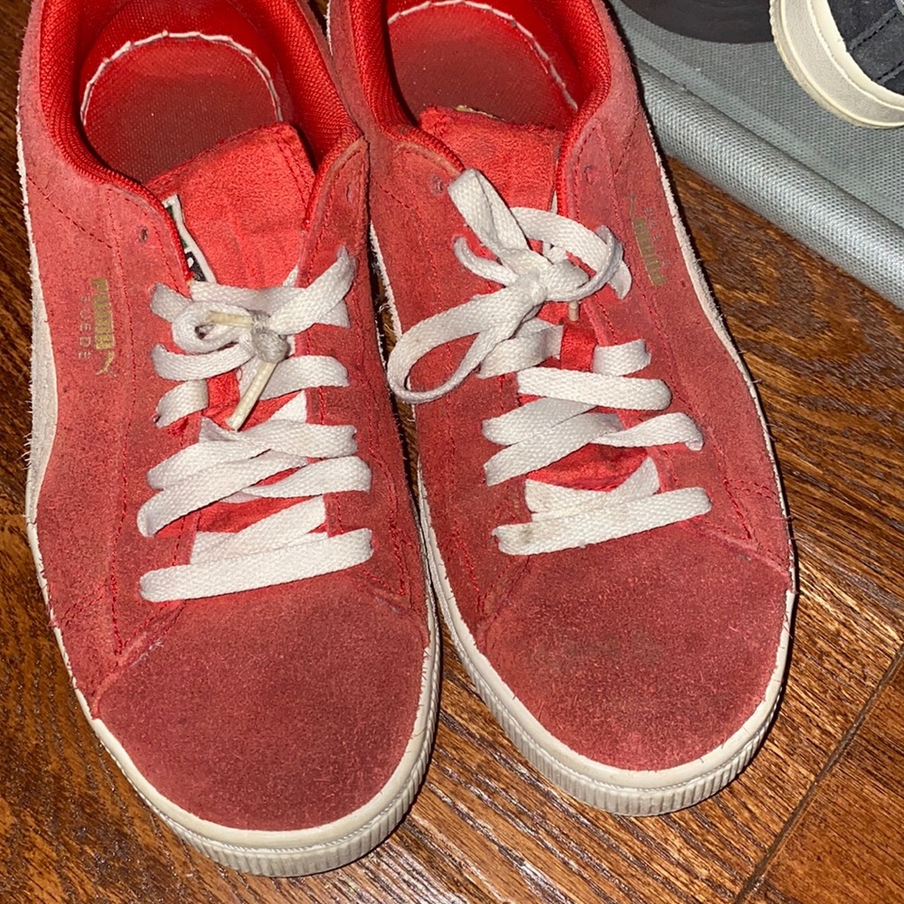 Boys puma size 5.5y